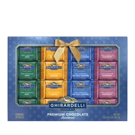 Assorted Premium Chocolate Gift Box 32 SQUARES